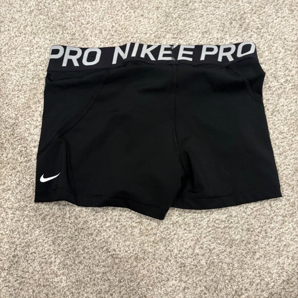 Nike Pro - Picture 2 of 3